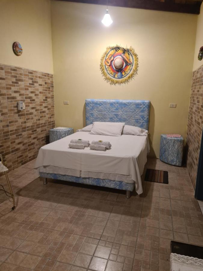 Casa De La Y - B&B Encarnacion Luaran gambar